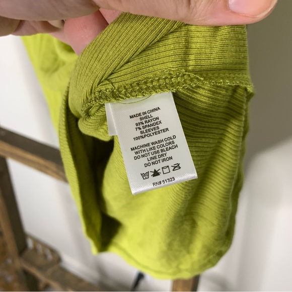 1. State Green Flutter Sleeve Fitted Blouse - Picture 4 of 5